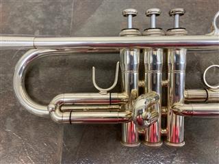 JUPITER TRUMPET JTR-1100S W/ CASE & EXTRAS